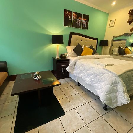 Hotel Vintage "Casa Las Flores" Quetzaltenango Eksteriør billede