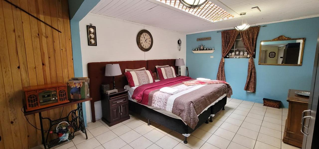 Hotel Vintage "Casa Las Flores" Quetzaltenango Eksteriør billede
